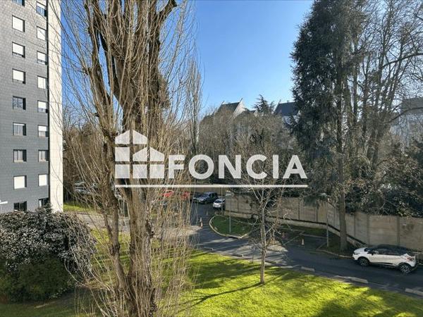 Location Appartement 4 pièces 80.24 m² - 11 allée des marronniers, bâtiment B2 Orleans 45100