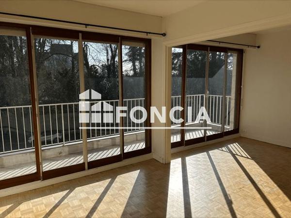 Location Appartement 4 pièces 80.24 m² - 11 allée des marronniers, bâtiment B2 Orleans 45100