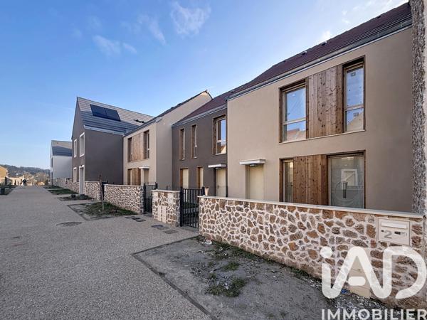 Maison à vendre 5 pièces 96 m² Saint-Chéron