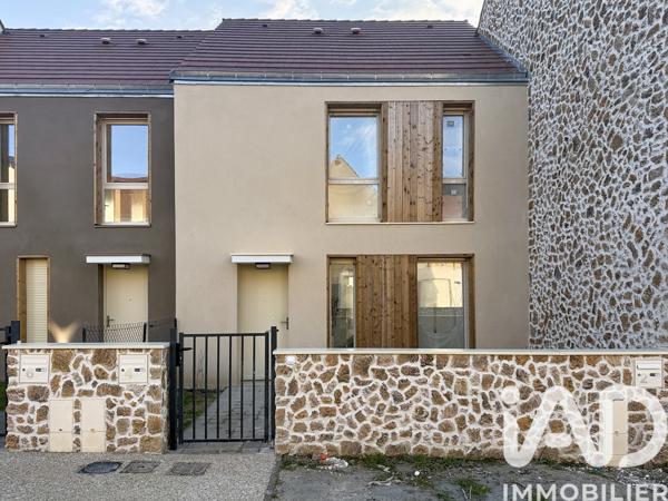 Maison à vendre 5 pièces 96 m² Saint-Chéron