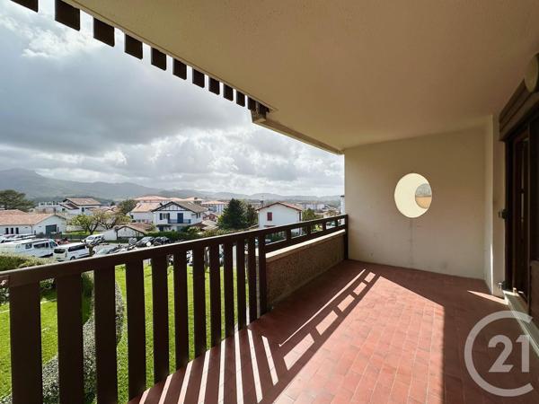Appartement F3 à vendre  3 pièces - 56,38 m 2   HENDAYE  - 64