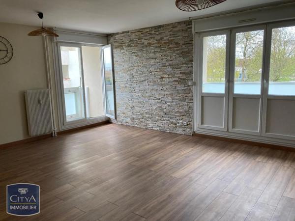 Appartement à louer 3 pièces 62.67m² Saint-Memmie (51470)