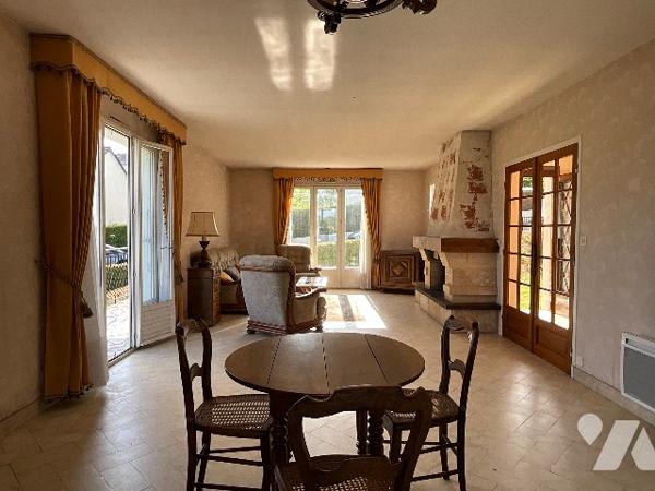 CHATEAU-RENAULT (37110) - Maison de 108 m² avec sous-sol et jardin