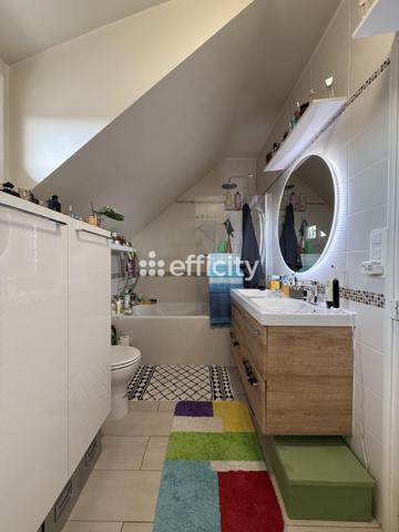 Maison 6 pièces - 142 m² Exclusivité efficity