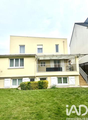 Maison à vendre 9 pièces 200 m² Paray-Vieille-Poste