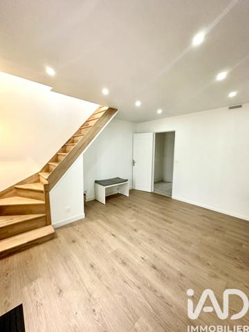 Maison à vendre 9 pièces 200 m² Paray-Vieille-Poste