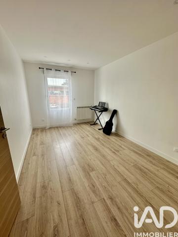 Maison à vendre 9 pièces 200 m² Paray-Vieille-Poste