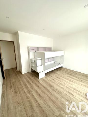 Maison à vendre 9 pièces 200 m² Paray-Vieille-Poste