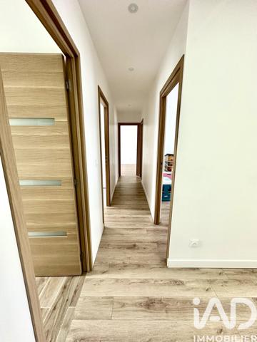 Maison à vendre 9 pièces 200 m² Paray-Vieille-Poste