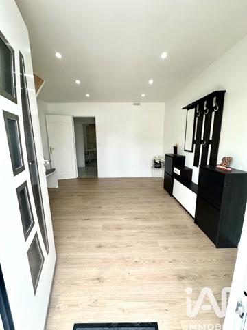 Maison à vendre 9 pièces 200 m² Paray-Vieille-Poste