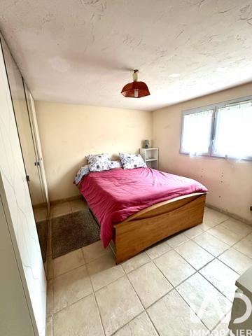 Maison à vendre 9 pièces 200 m² Paray-Vieille-Poste