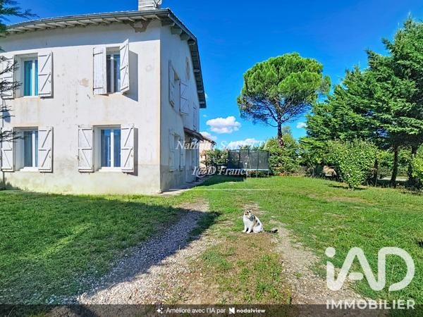 Maison à vendre 5 pièces 110 m² Saint-Hilaire-de-Lusignan