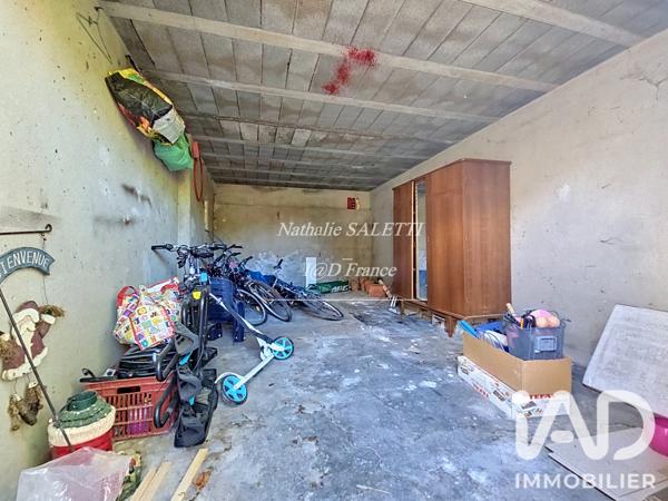 Maison à vendre 5 pièces 110 m² Saint-Hilaire-de-Lusignan
