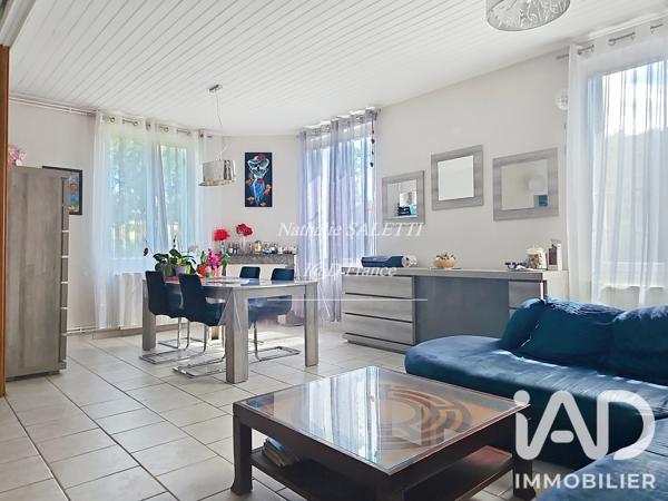 Maison à vendre 5 pièces 110 m² Saint-Hilaire-de-Lusignan