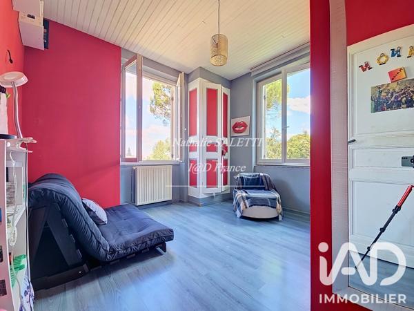 Maison à vendre 5 pièces 110 m² Saint-Hilaire-de-Lusignan
