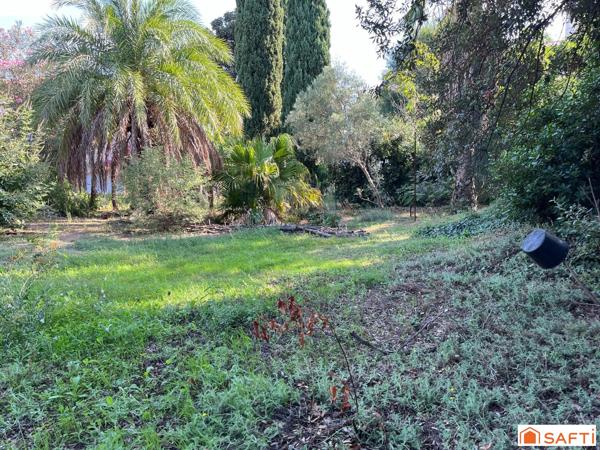 Terrain constructible de 1000m2