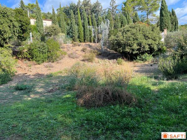 Terrain constructible de 1000m2