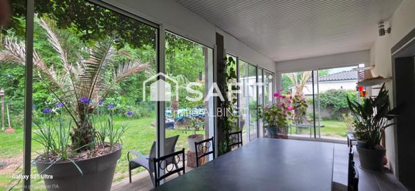 Maison de 2016 de 128 m² sur 765 m² de jardin