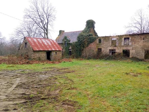 Vente / Corps de ferme à Gomené (22230)