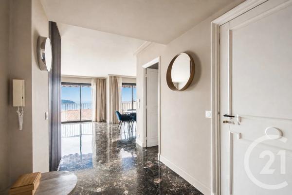Appartement F4 à vendre  4 pièces - 102,09 m 2   VILLEFRANCHE SUR MER  - 06