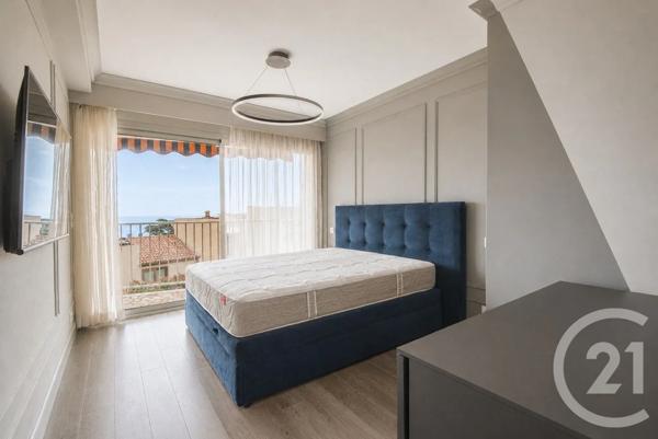Appartement F4 à vendre  4 pièces - 102,09 m 2   VILLEFRANCHE SUR MER  - 06