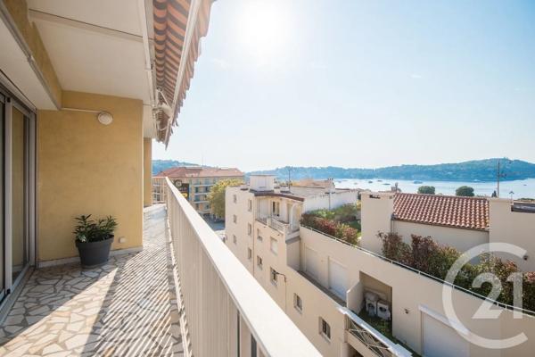 Appartement F4 à vendre  4 pièces - 102,09 m 2   VILLEFRANCHE SUR MER  - 06