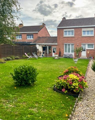 Maison semi-individuelle Lambersart 82 m2, 3 chambres, garage