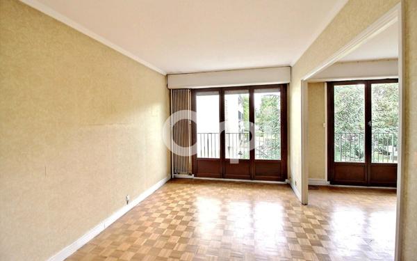 Appartement à vendre    3 pièces •  Viry-Châtillon