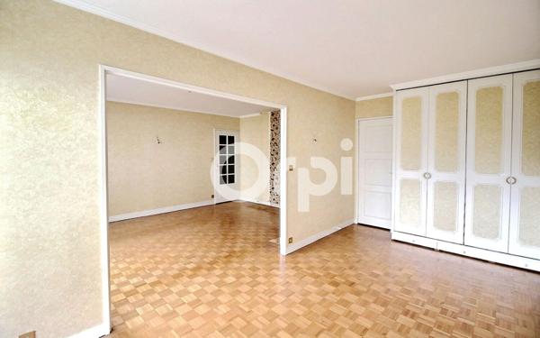 Appartement à vendre    3 pièces •  Viry-Châtillon