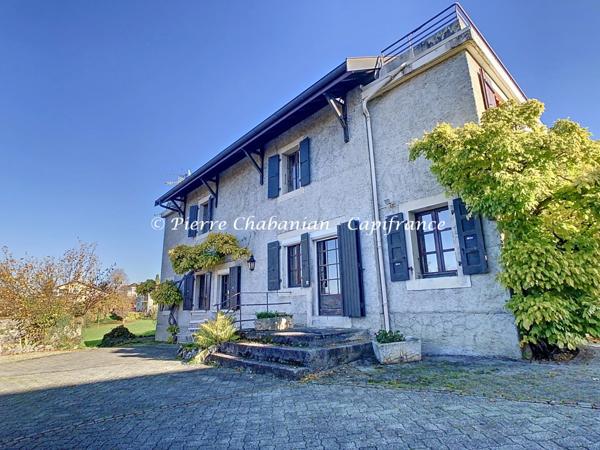 Maison à vendre - 7 pièces - 185 m² habitables - 326 m² au sol - 1359 m² de terrain - vue panoramique - COLLONGES SOUS SALEVE (74)