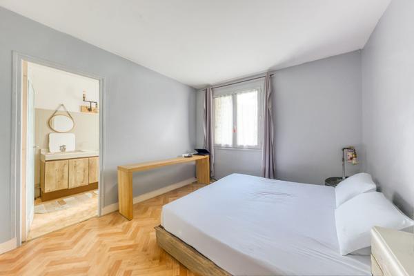 Maison Roissy En Brie 6 pièce(s) 145.7 m2