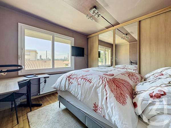 Appartement F2 à vendre  2 pièces - 52 m 2   FEYZIN  - 69