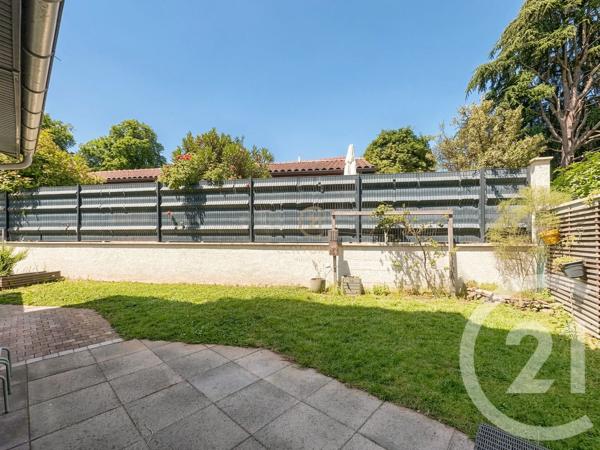 Maison à vendre  4 pièces - 89 m 2   CHARLY  - 69