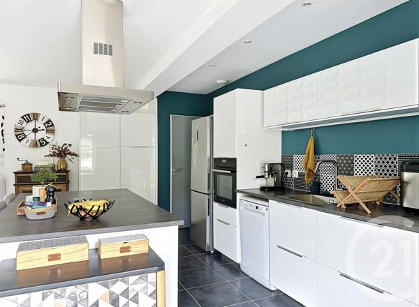 Maison à vendre  4 pièces - 89 m 2   CHARLY  - 69