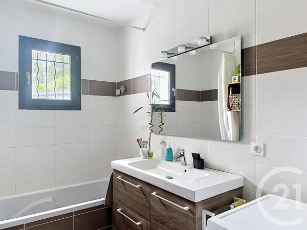 Maison à vendre  4 pièces - 89 m 2   CHARLY  - 69