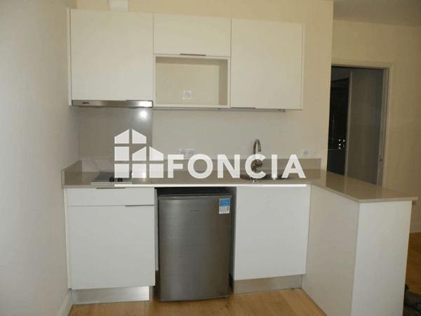 Location Appartement 2 pièces 37.7 m² - 37 RUE REMI BELLEAU Talence 33400