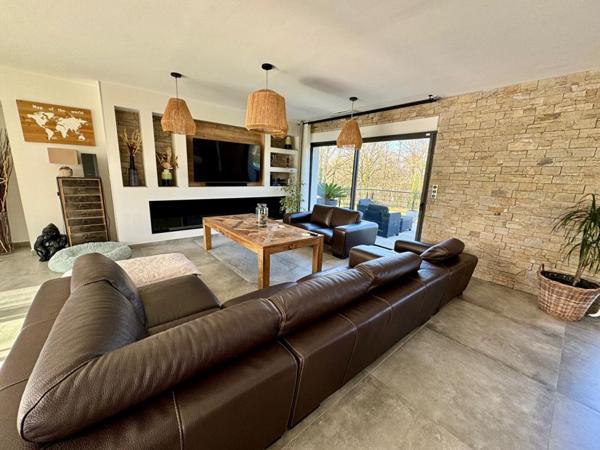 Maison Condat Sur Vienne 8 pièce(s) 266 m2