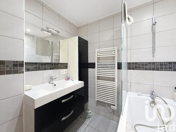 Appartement à vendre 4 pièces 82 m² Sète