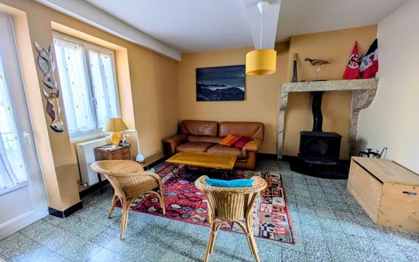 Maison à vendre    5 pièces • 160 m2 Tournus