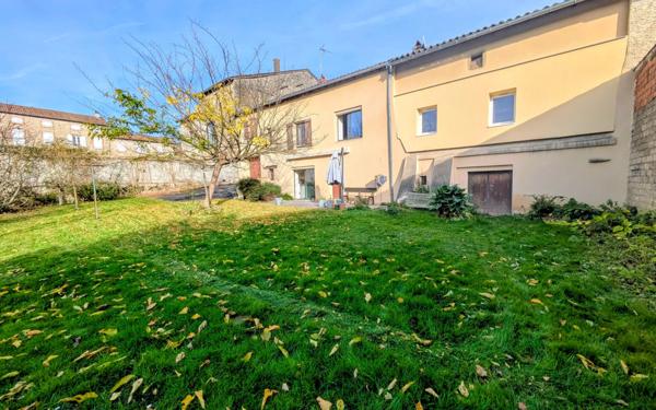 Maison à vendre    5 pièces • 160 m2 Tournus