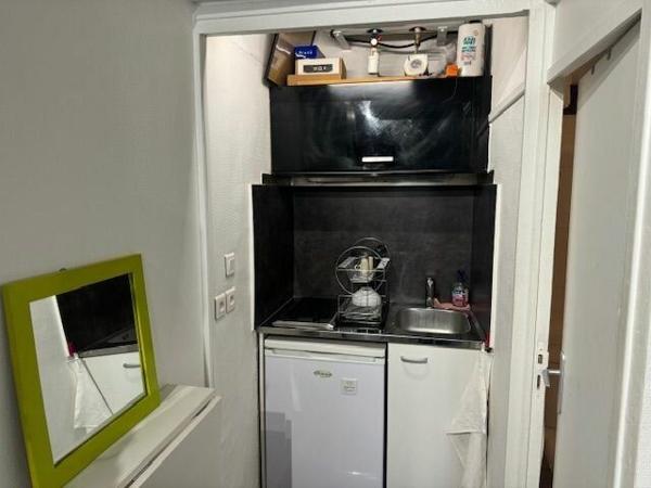 Appartement à vendre    1 pièce • 14,05 m2    Paris 10