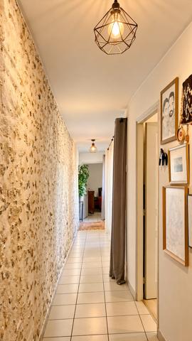 Appartement T3 à Étampes Saint-Martin – Esprit maison et cour secrète