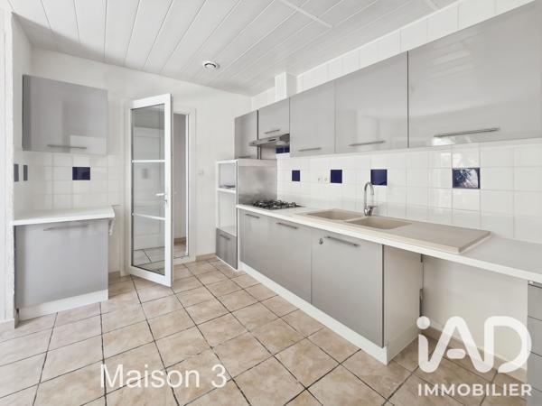 Immeuble à vendre 231 m² Milhaud