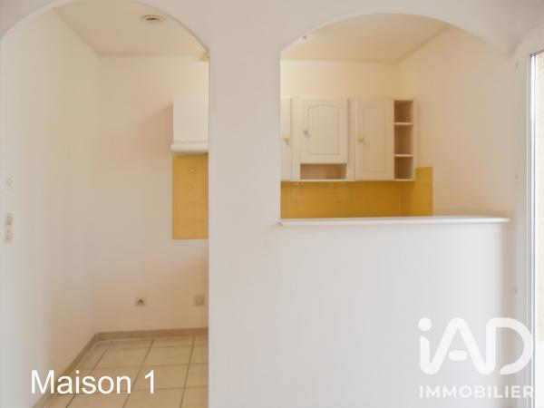 Immeuble à vendre 231 m² Milhaud