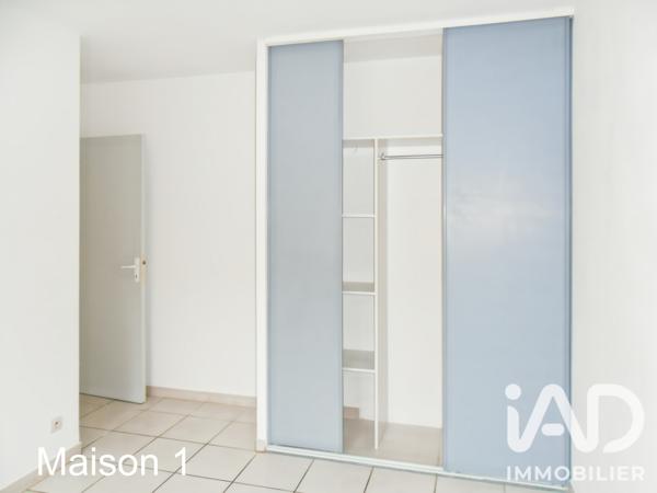 Immeuble à vendre 231 m² Milhaud
