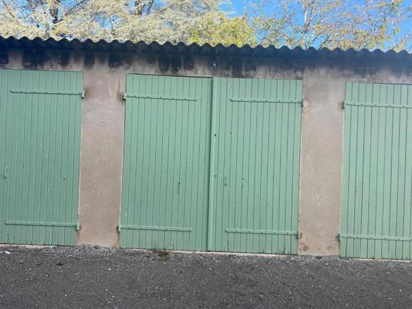 Parking / Box à louer à Labégude (07200)