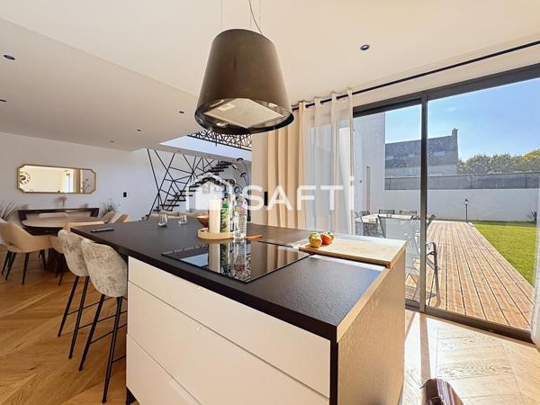 Maison contemporaine 4 chambres, un garage