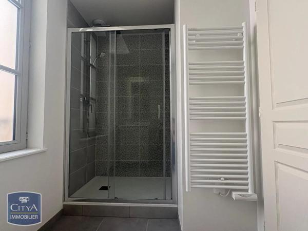 Appartement à louer 2 pièces 50.98m² Metz (57000)