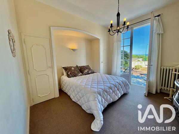 Maison à vendre 8 pièces 214 m² Villemoustaussou