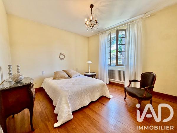 Maison à vendre 8 pièces 214 m² Villemoustaussou
